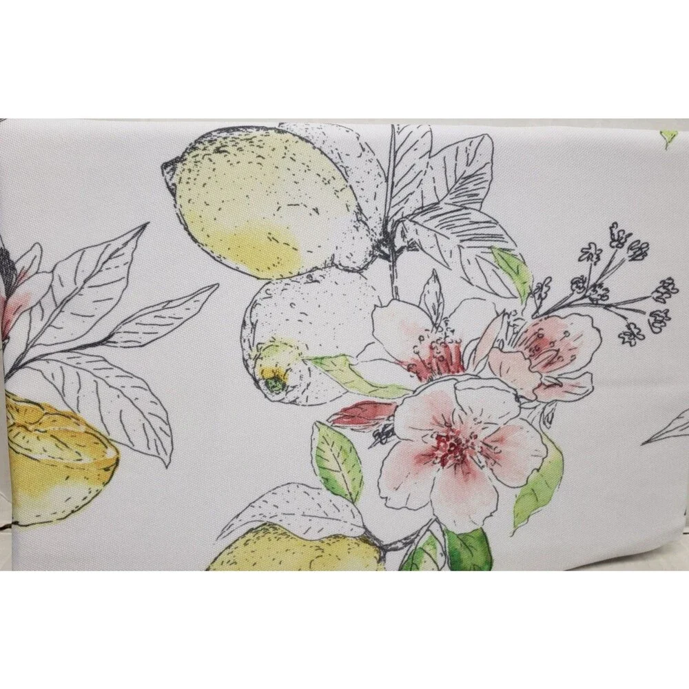 Fabric Spillproof Tablecloth 70